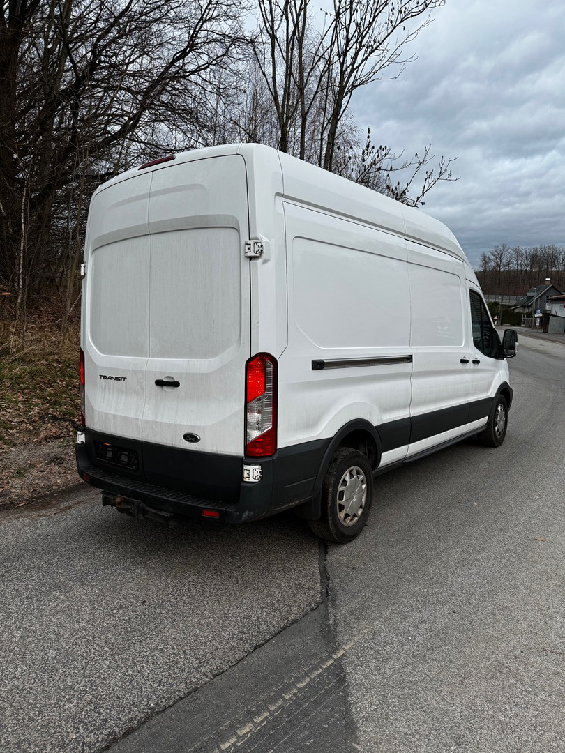 Ford Transit L3H3 foto 2